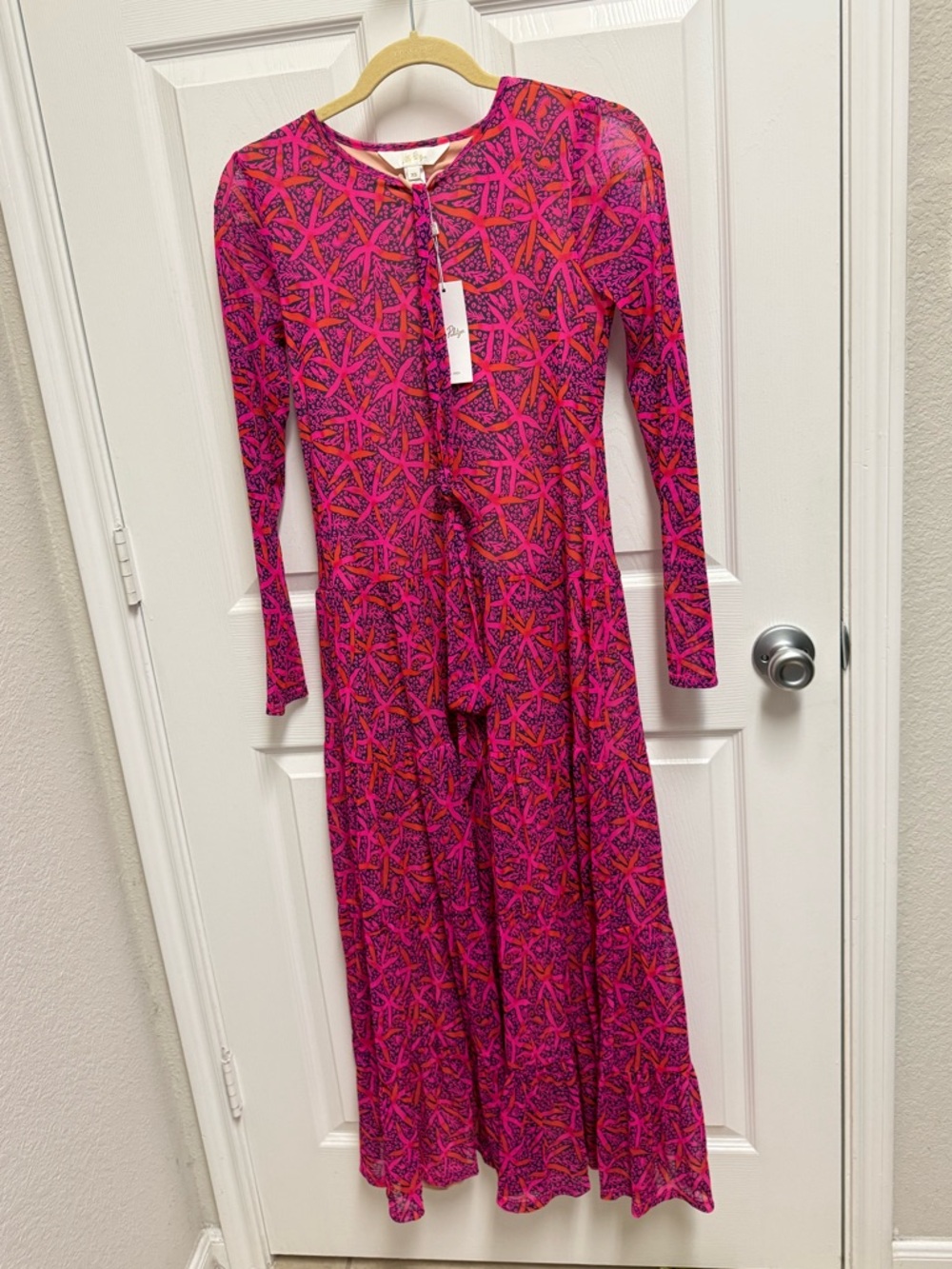 NWT Lilly Pulitzer Izabella Midi Dress in Passion Fruit Pink Star Searching